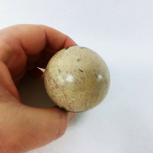 Marble Egg Sea Turtle Artisan Etched Design Polished 3" - Picture 4 of 6